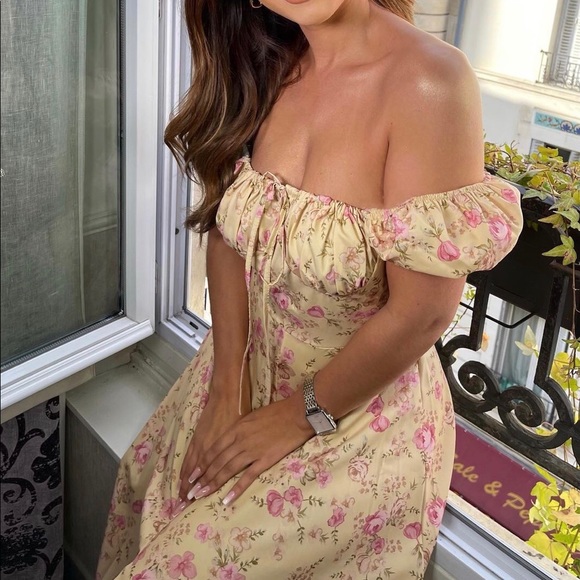 Tallulah Lemon Floral Puff Sleeve Midi Sundress - Picture 7 of 14